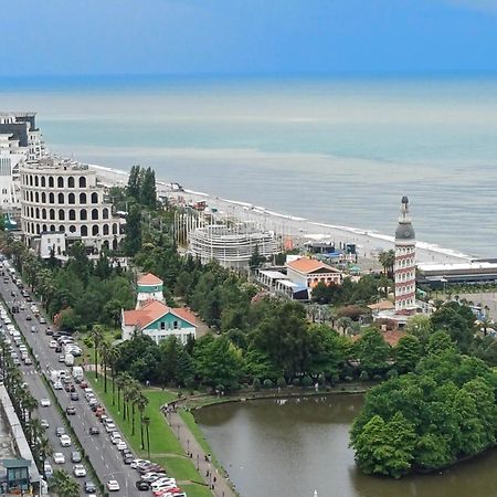Sea Breeze In Batumi Exterior foto