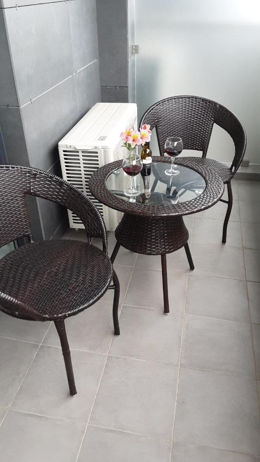 Sea Breeze In Batumi Exterior foto