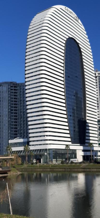 Sea Breeze In Batumi Exterior foto