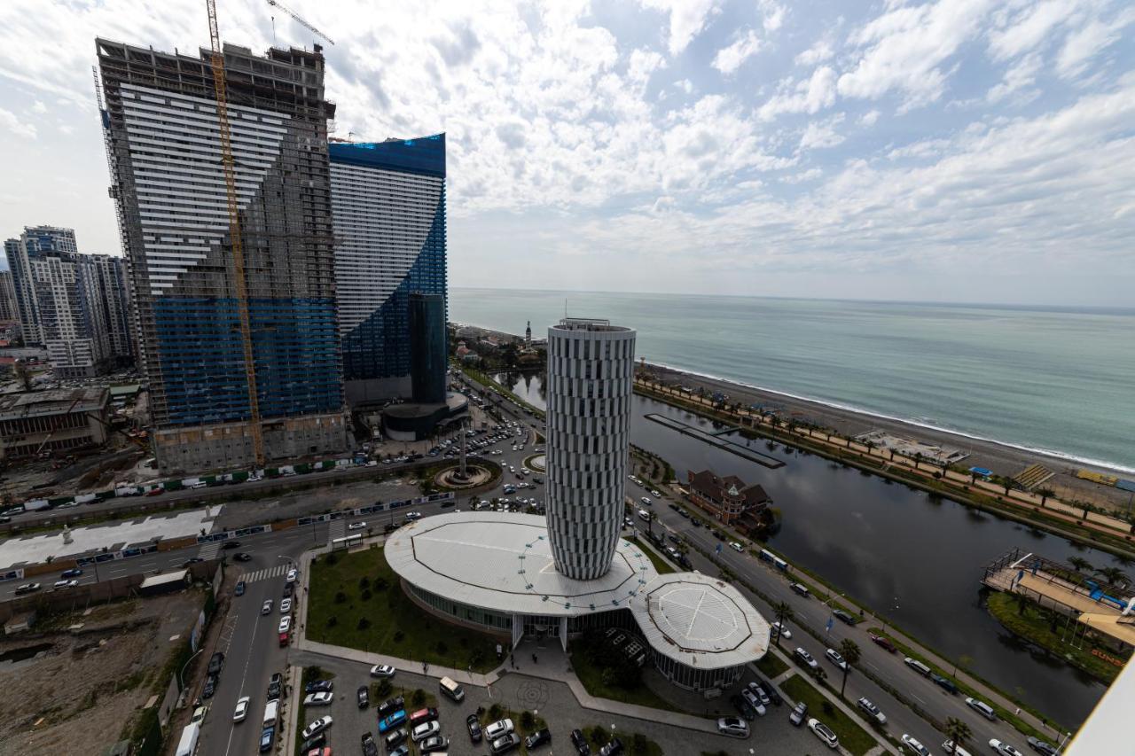 Sea Breeze In Batumi Exterior foto